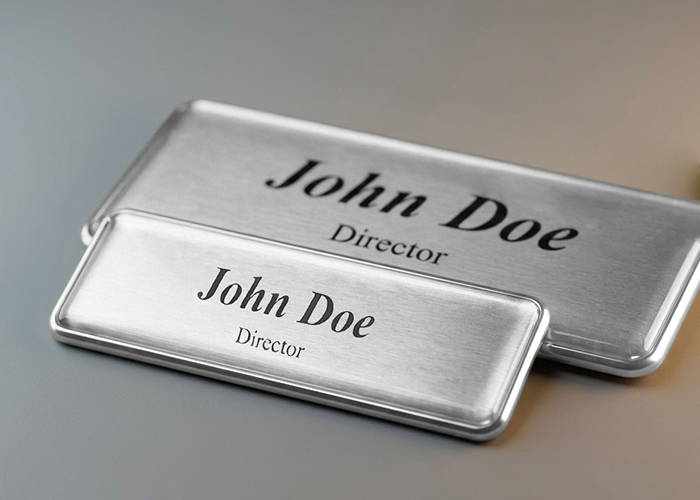 Two sizes Name tags